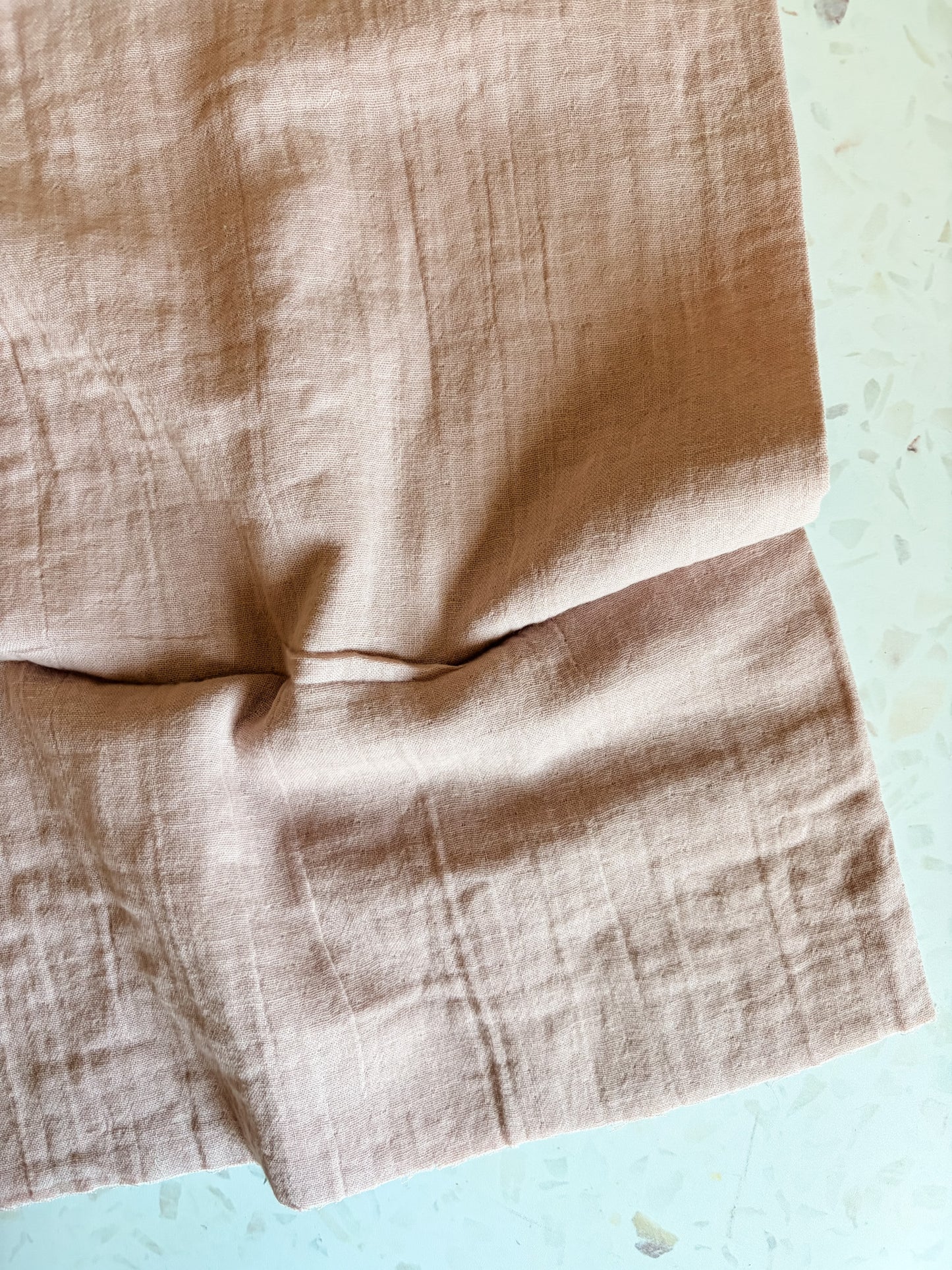 Kokka Nuno to Mono Triple-Washed Double Gauze – Pink