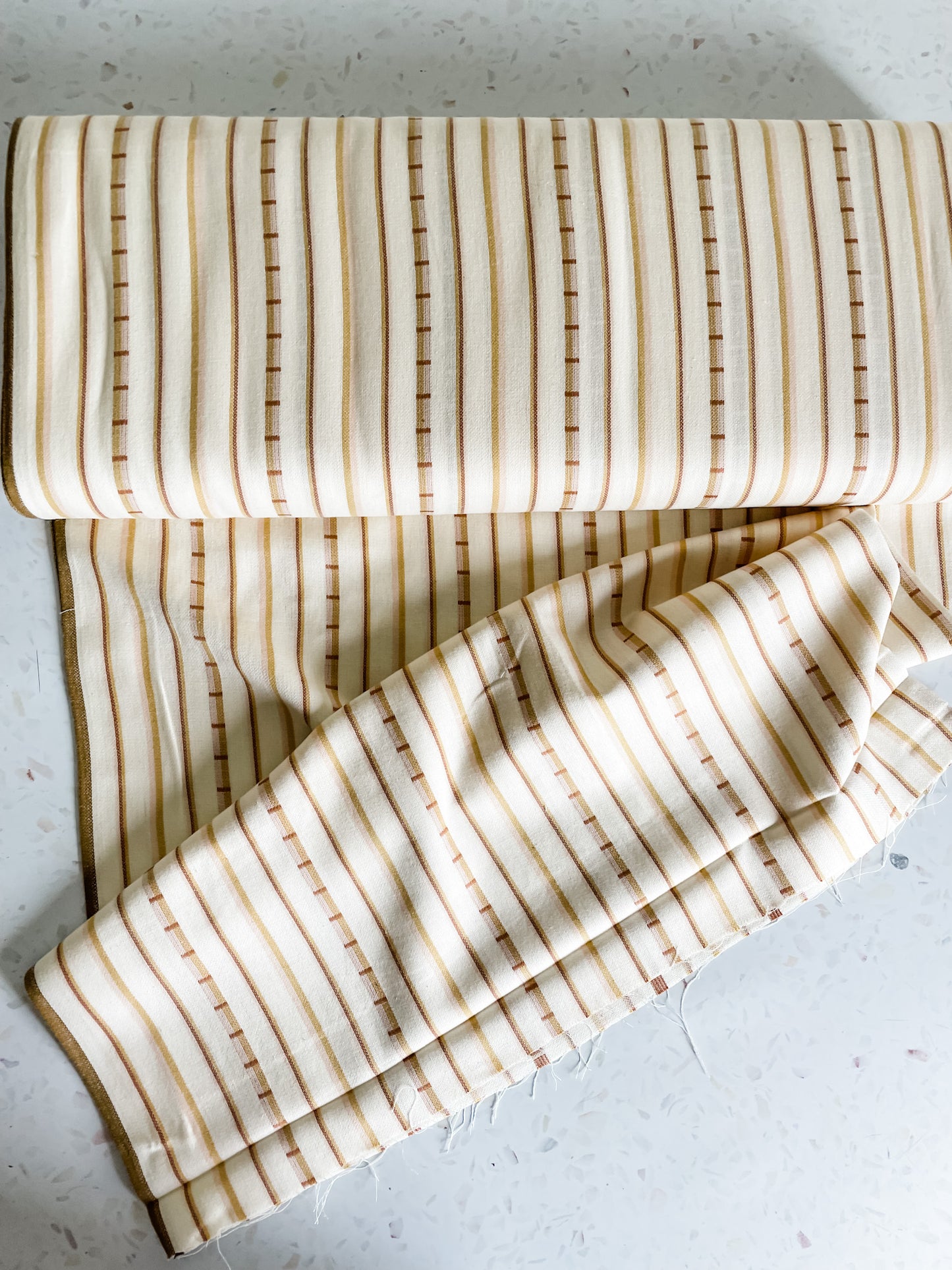 Fableism Monarch Grove – Cream