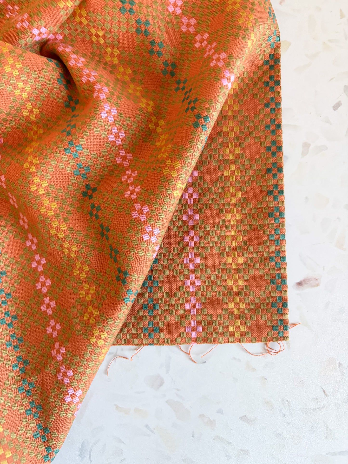 Fableism Lucky Loom – Mosaic in Amaretto