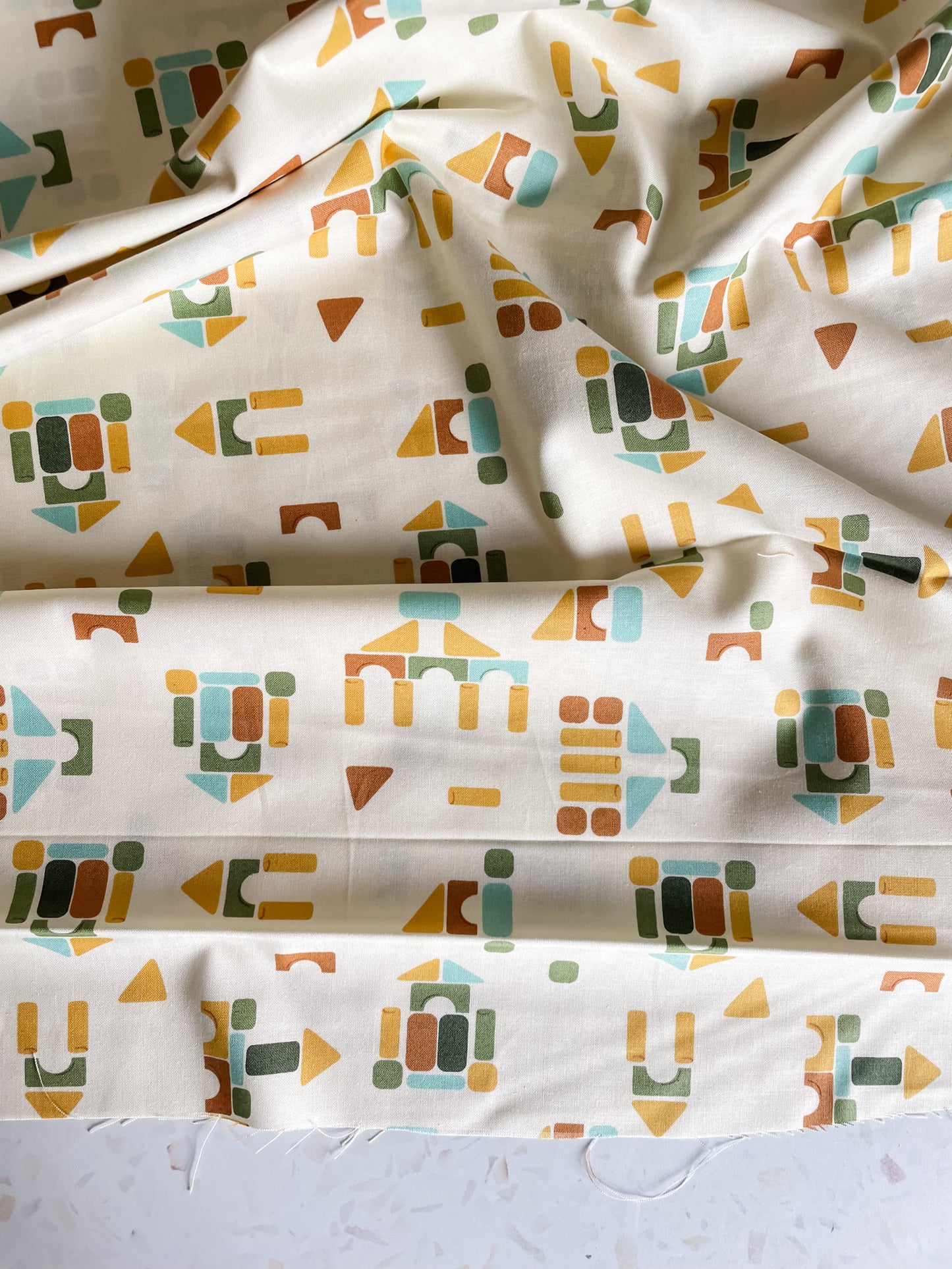 ABC XYZ Quilting Cotton – Building Blocks in Cream