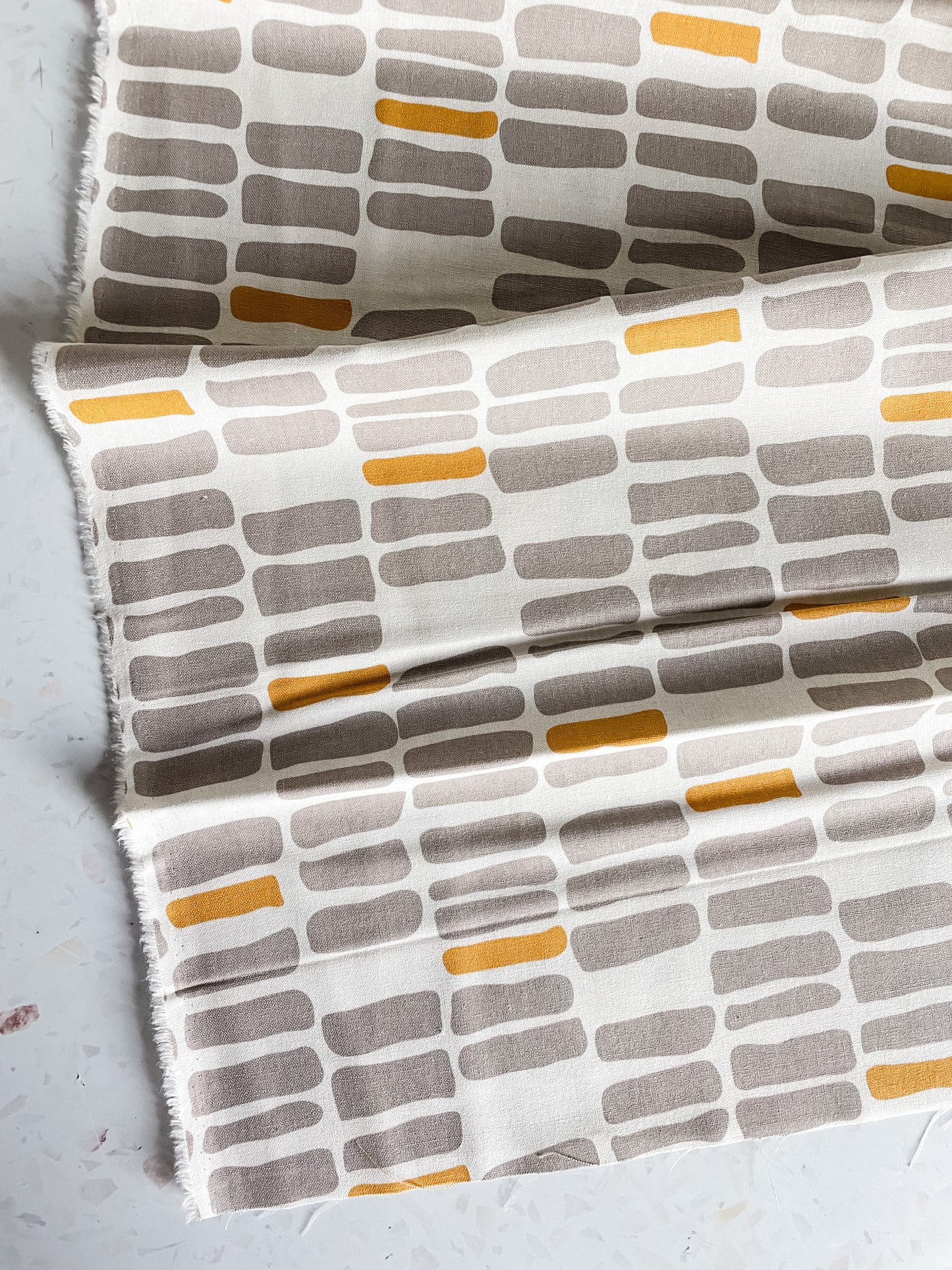Urban Whisper – Mochi Linen in White