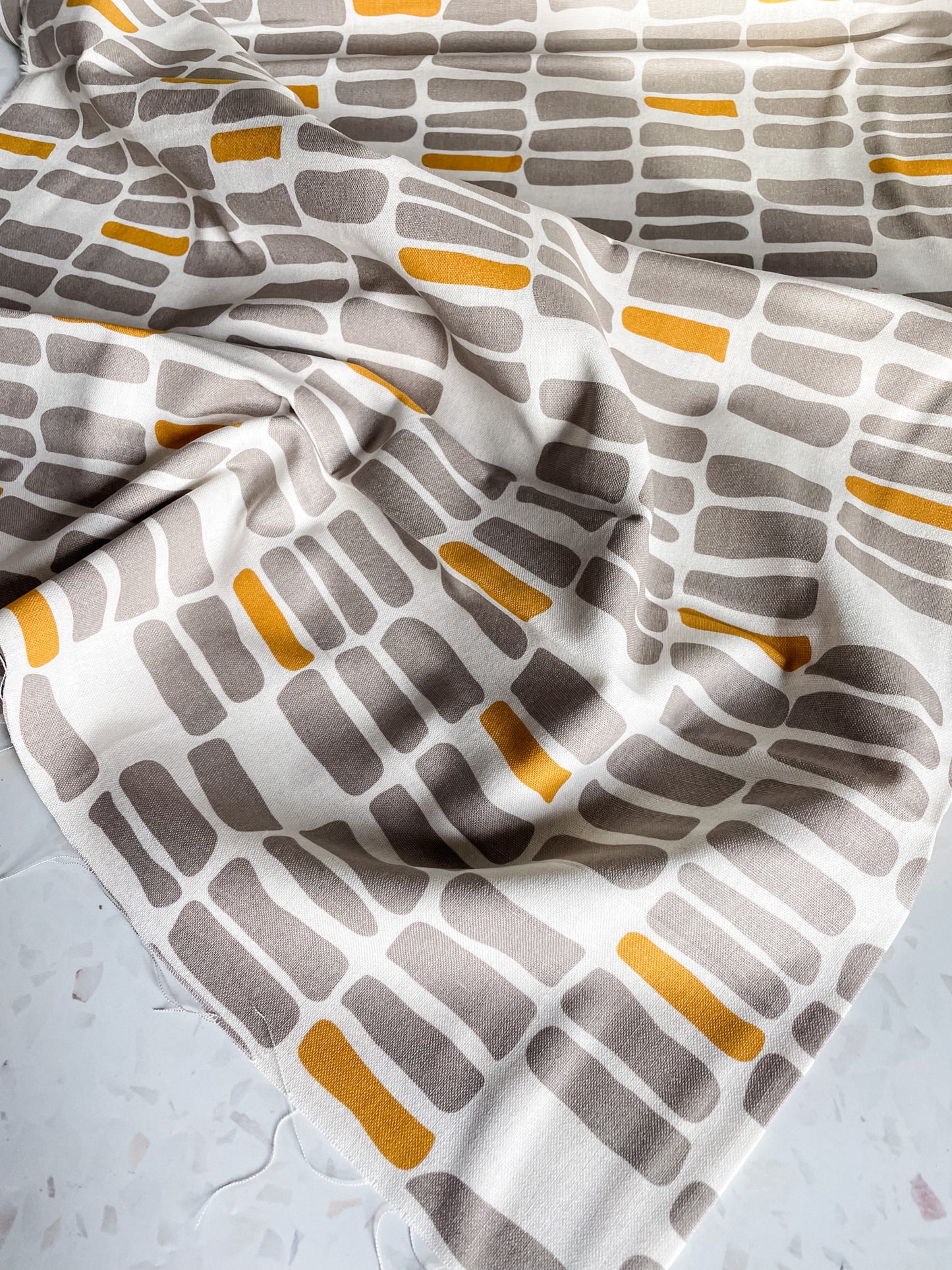 Urban Whisper – Mochi Linen in White