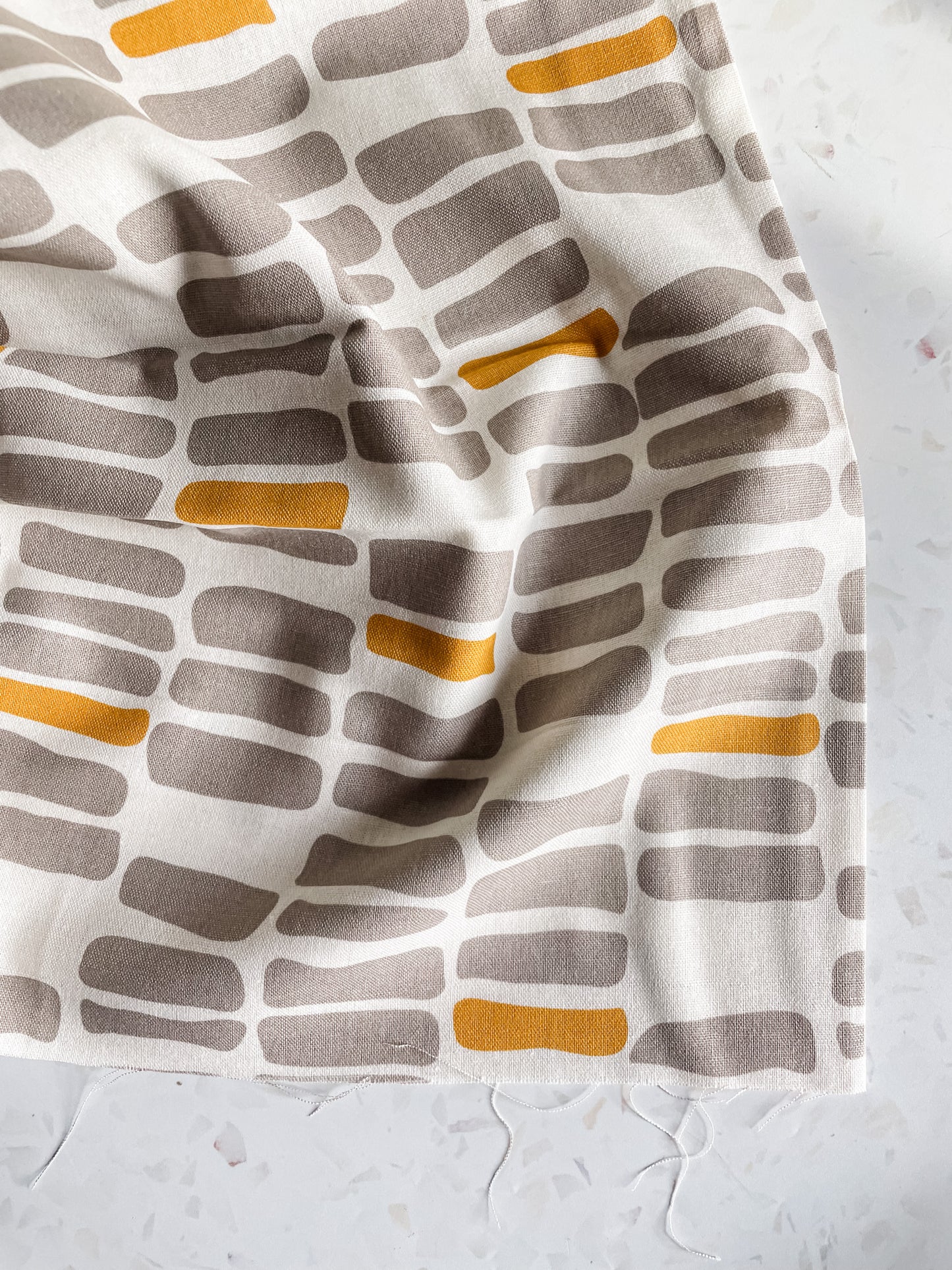 Urban Whisper – Mochi Linen in White