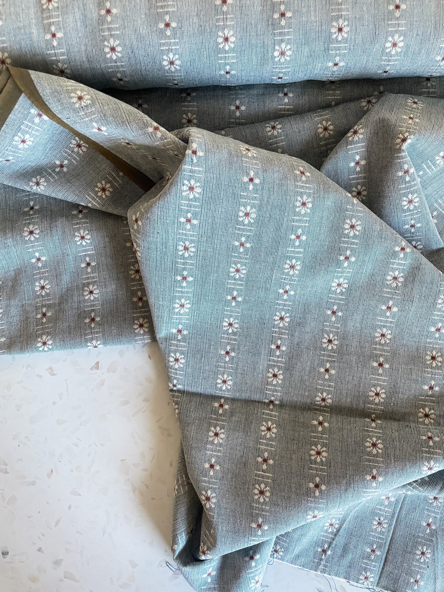 Fableism Forest Forage Daisies – Denim