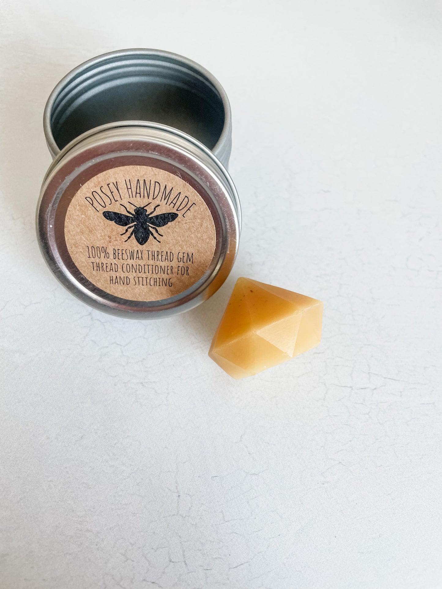 Thread Wax Gem