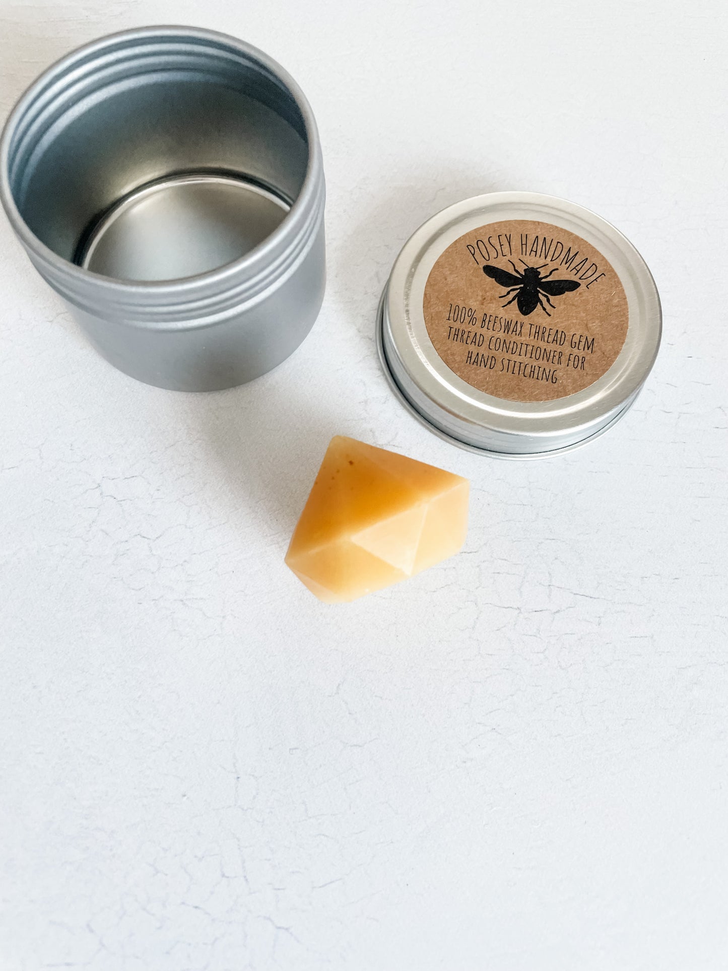 Thread Wax Gem