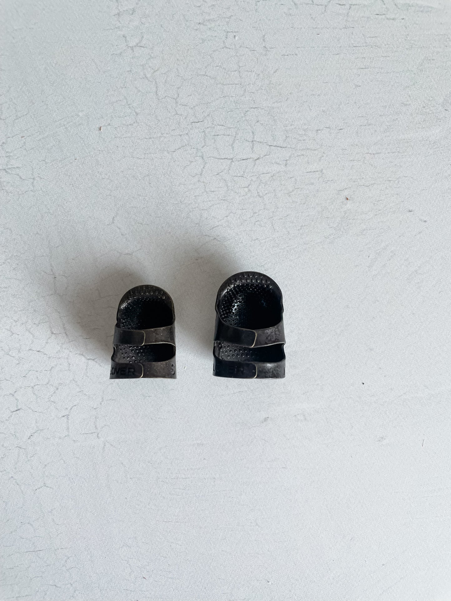Open-Sided Thimble