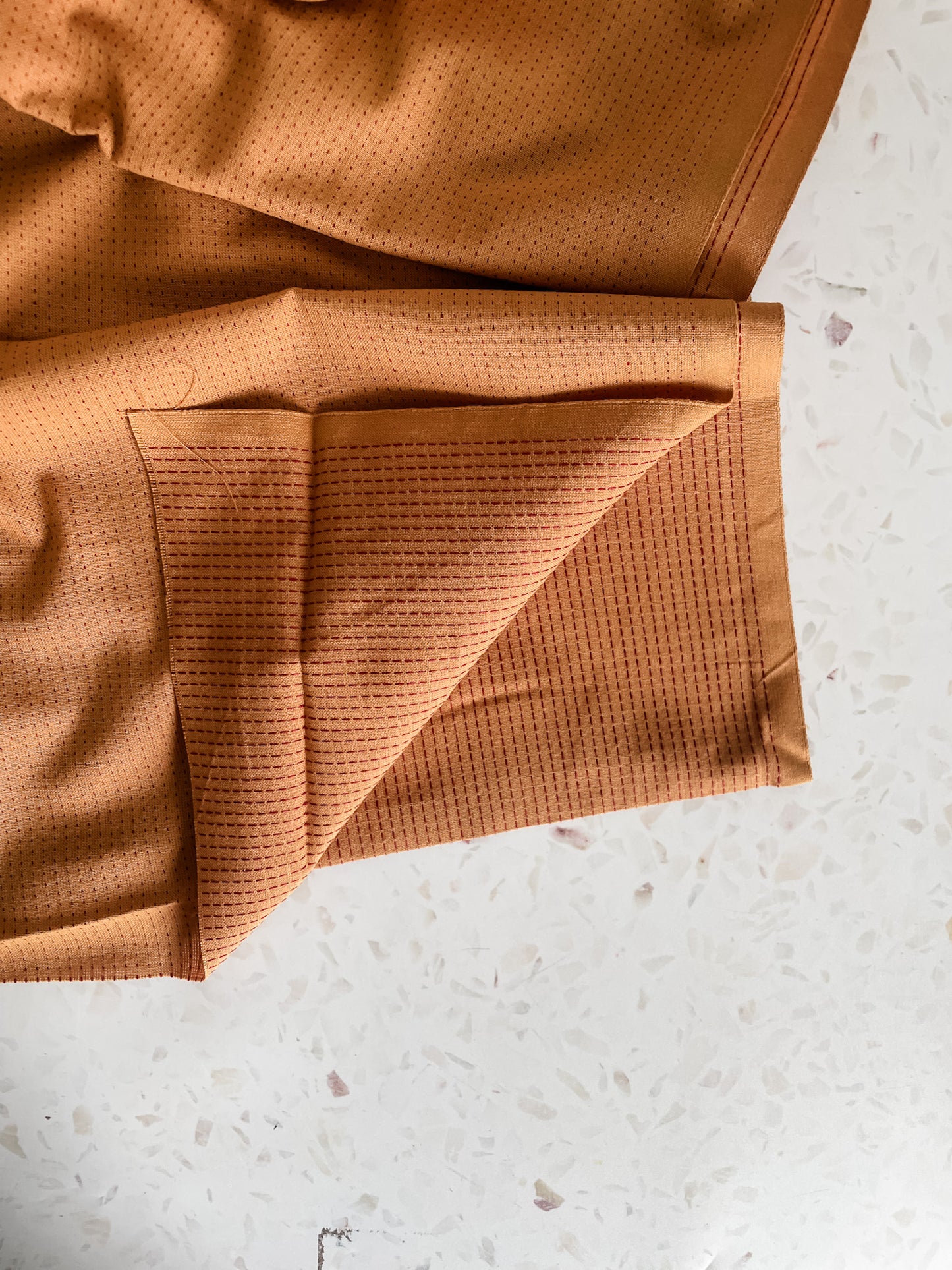 Nikko Topstitch – Butter Rum