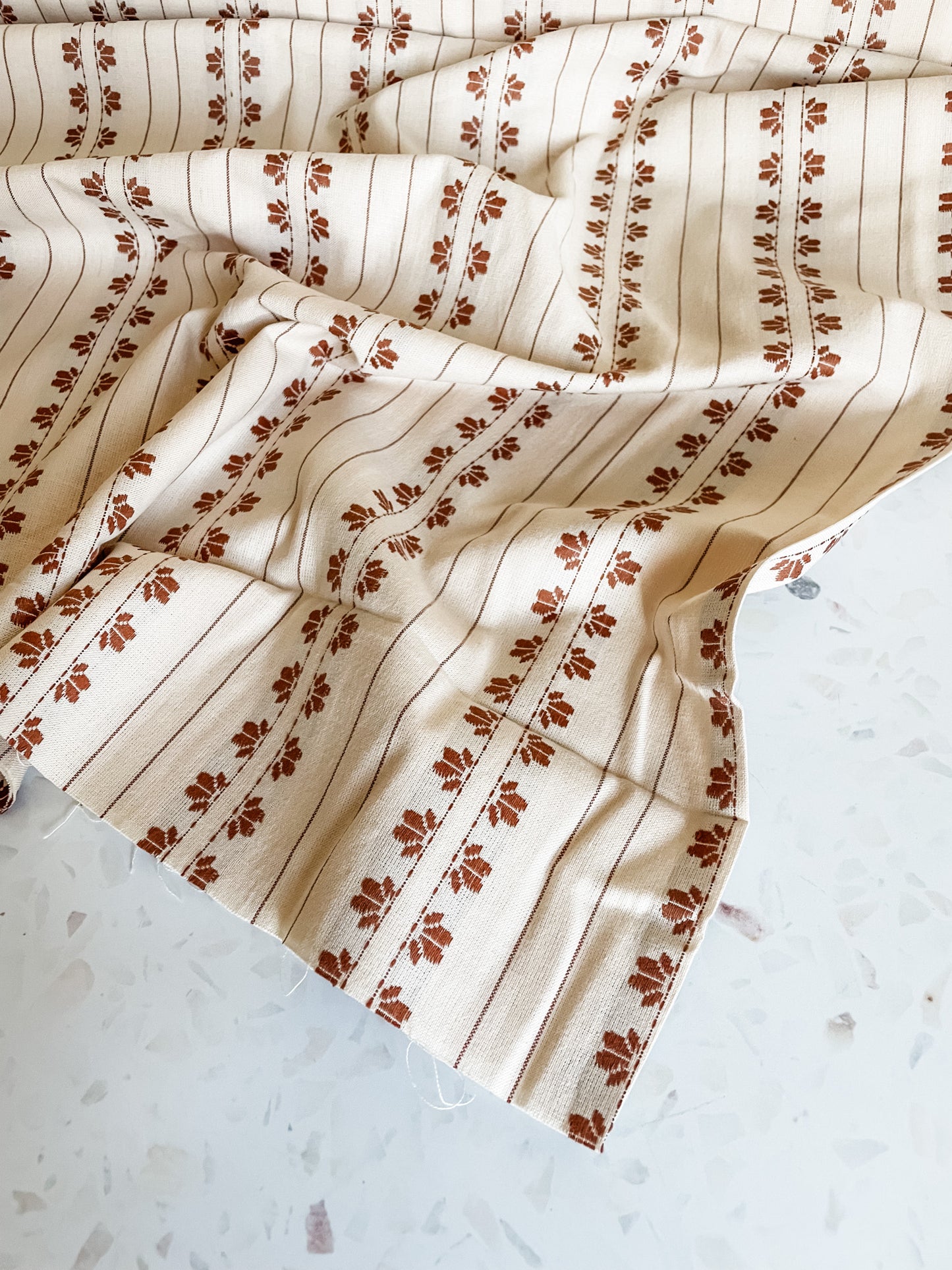 Fableism Golden Hour – Deco Stripe in Umber