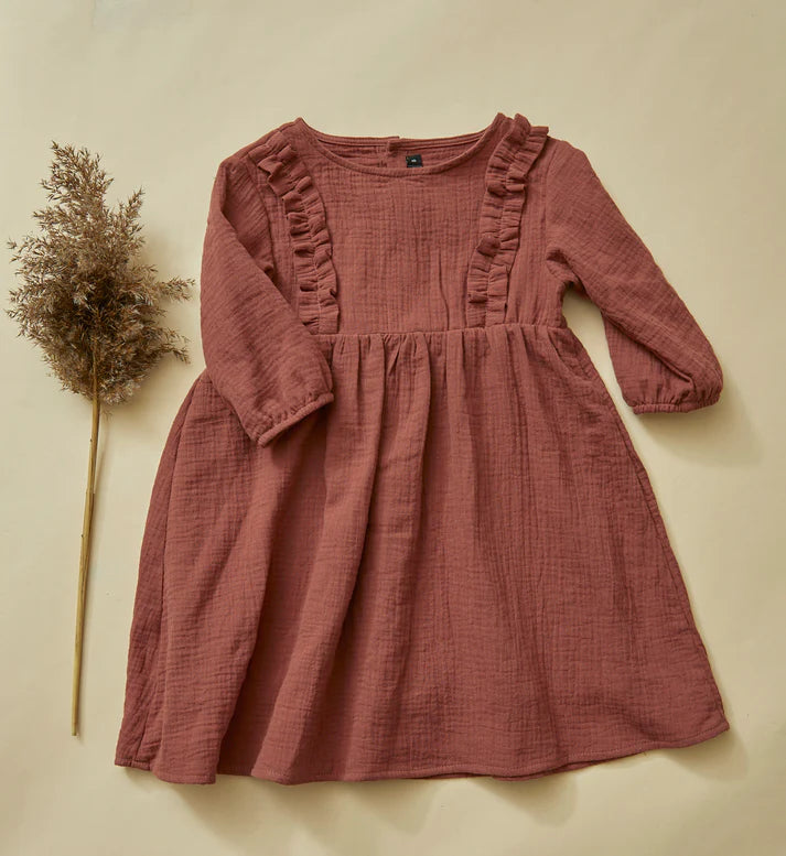 Cygne Dress Pattern by Fionna Hanna | Printed Pattern