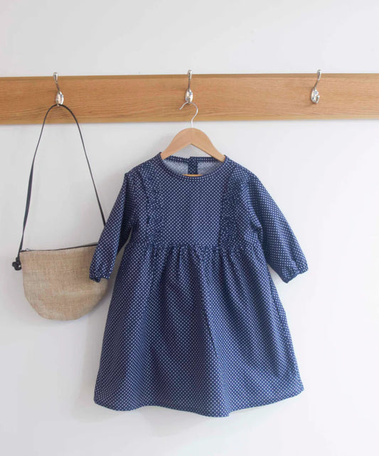 Cygne Dress Pattern by Fionna Hanna | Printed Pattern