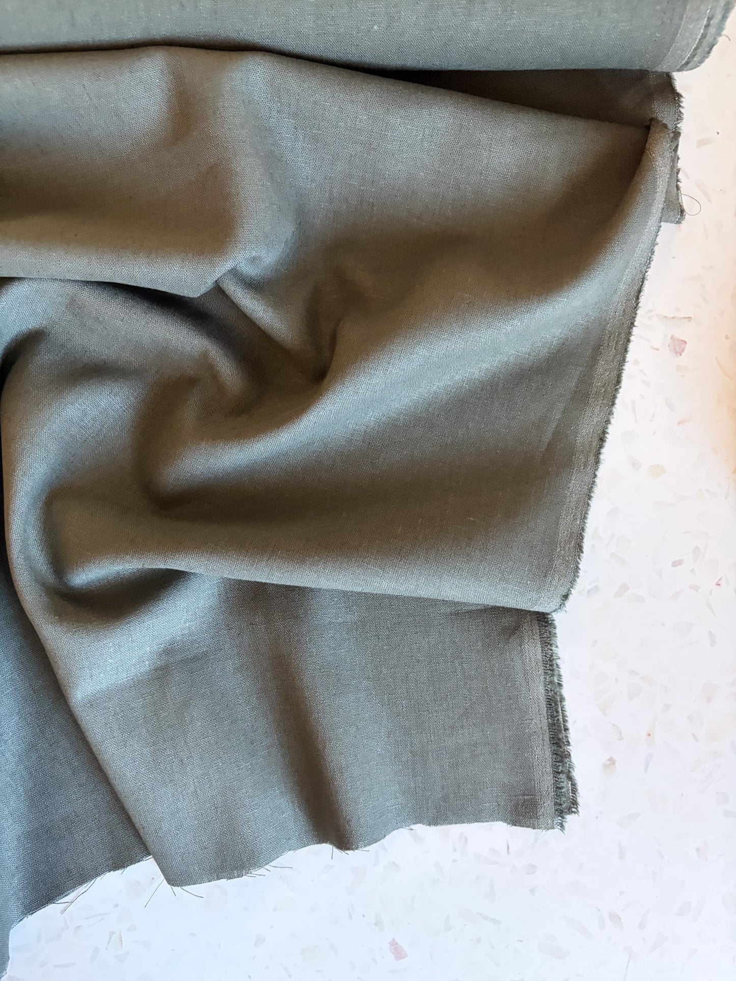 Brussels Washer Linen Blend in Kelp