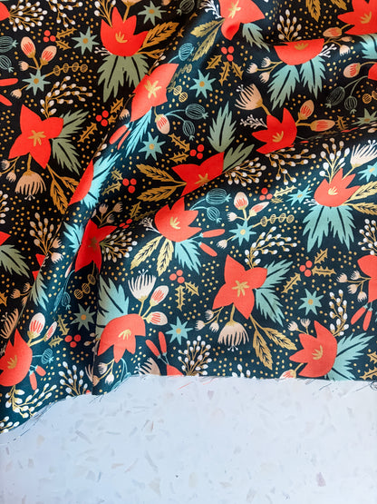 Holiday Classic Poinsettia Cotton Fabric in Evergreen Metallic