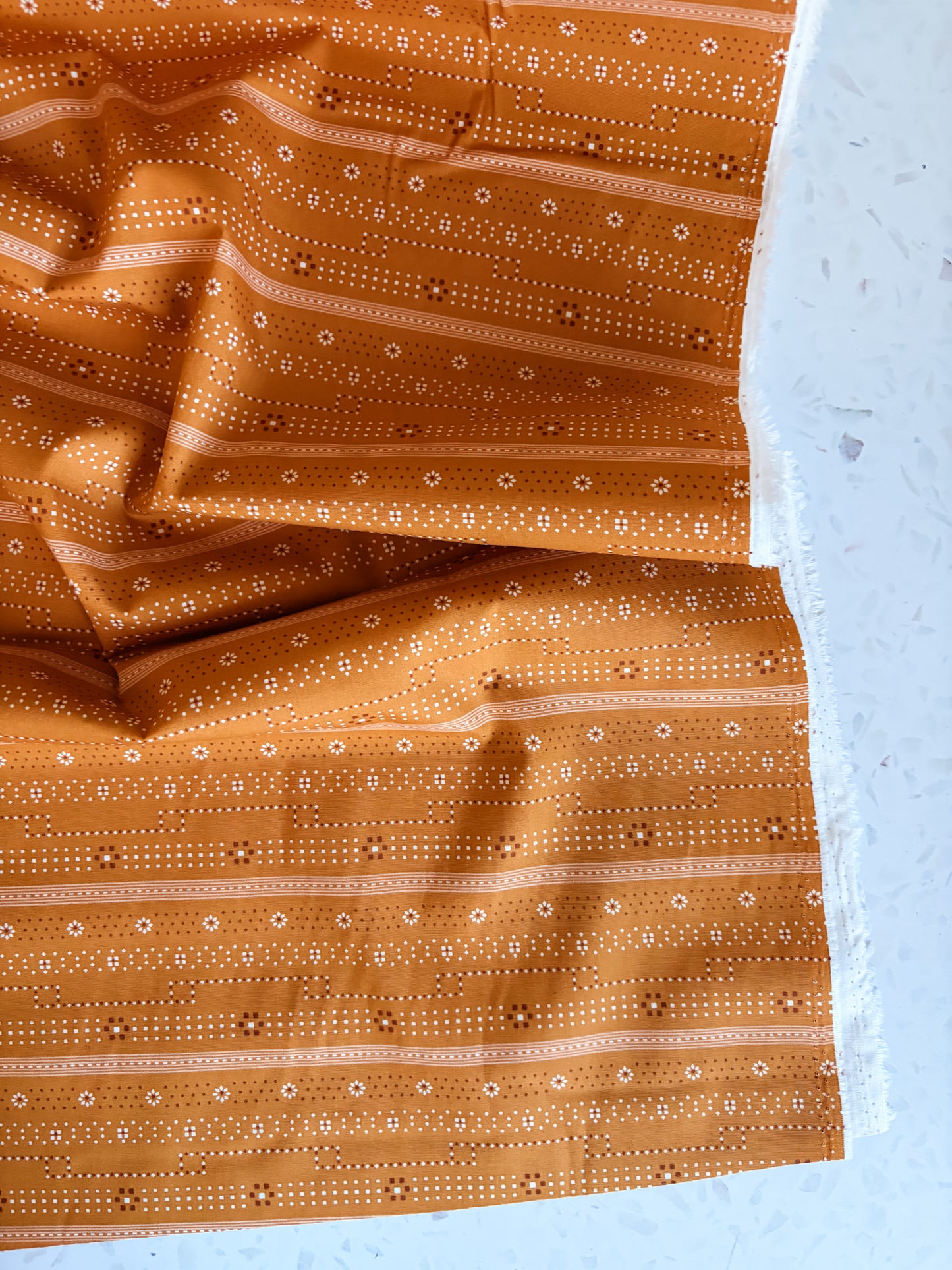 Amber Bandana Bound 2.5" Binding Fabric in Amber