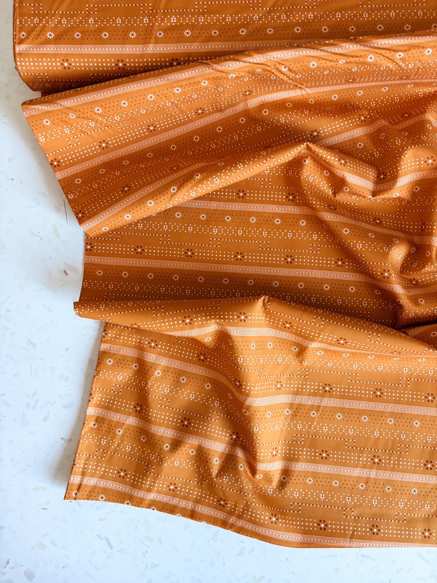 Amber Bandana Bound 2.5" Binding Fabric in Amber