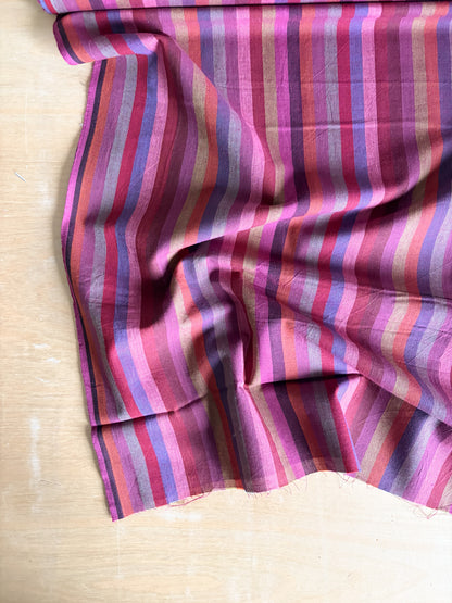 Kaffe Fassett Woven Stripes – Narrow Stripe in Wine