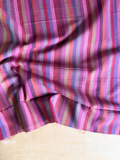Kaffe Fassett Woven Stripes – Narrow Stripe in Wine