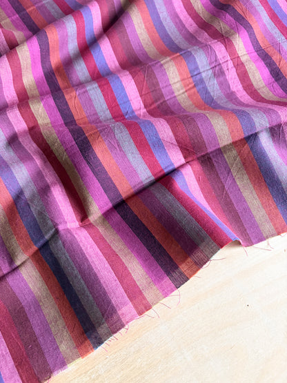 Kaffe Fassett Woven Stripes – Narrow Stripe in Wine