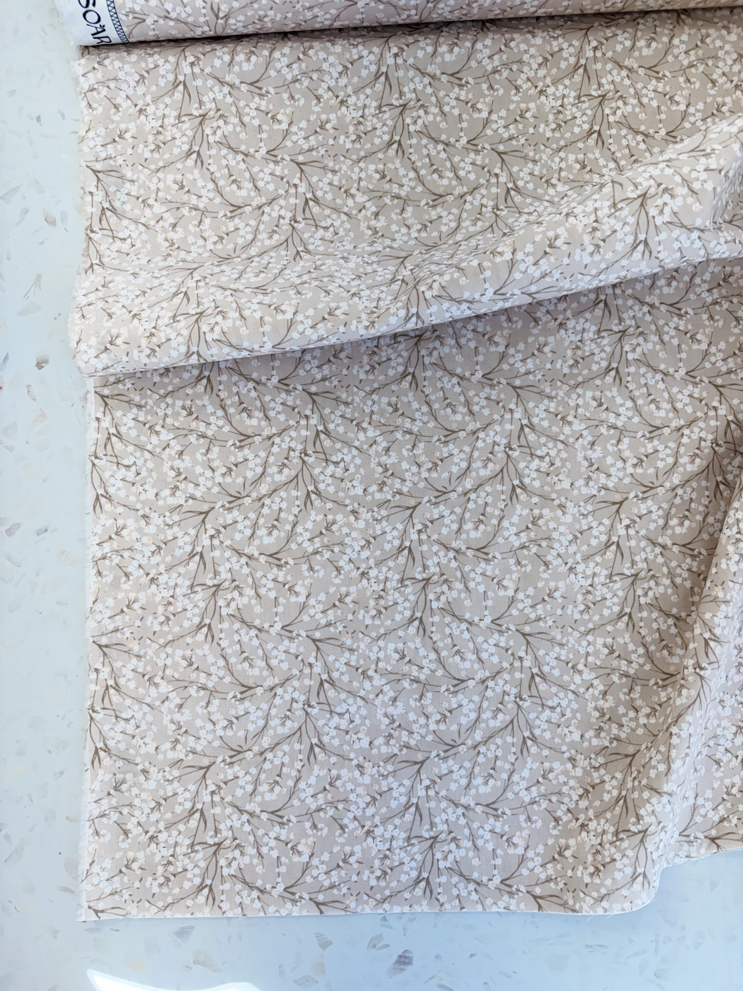 Botanical Ascent Quilting Cotton in Haku