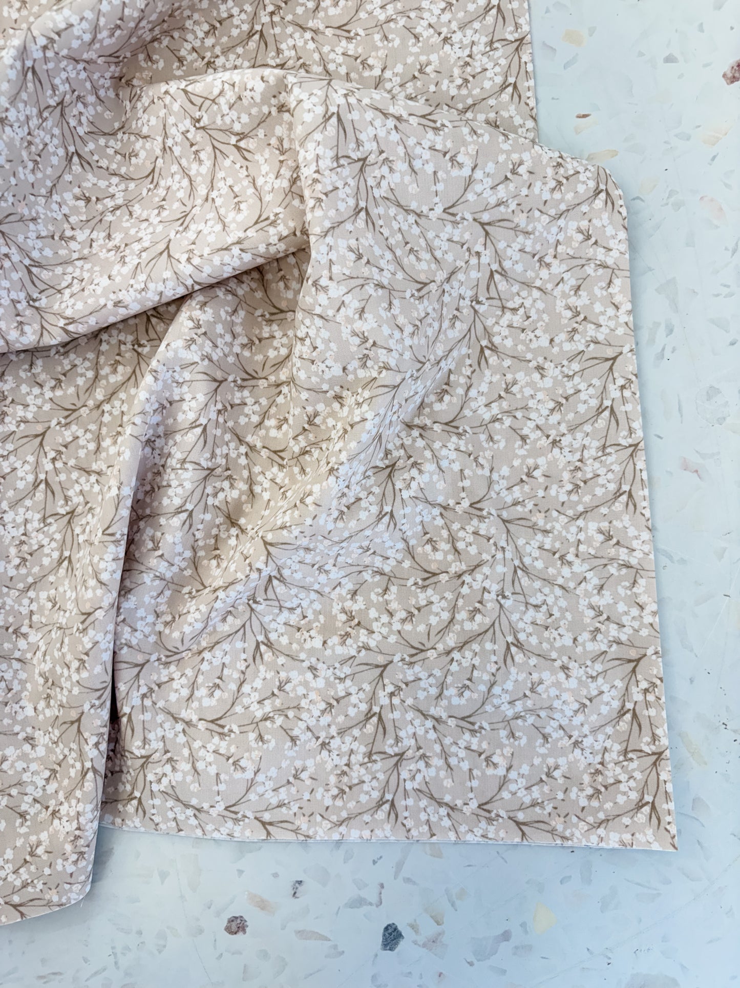 Botanical Ascent Quilting Cotton in Haku