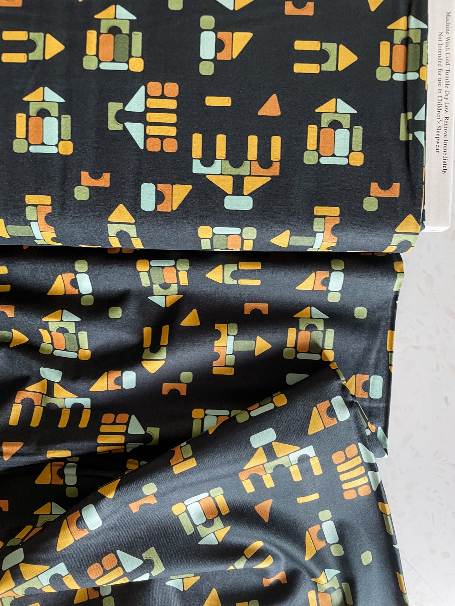ABC XYZ Quilting Cotton – Building Blocks in Black