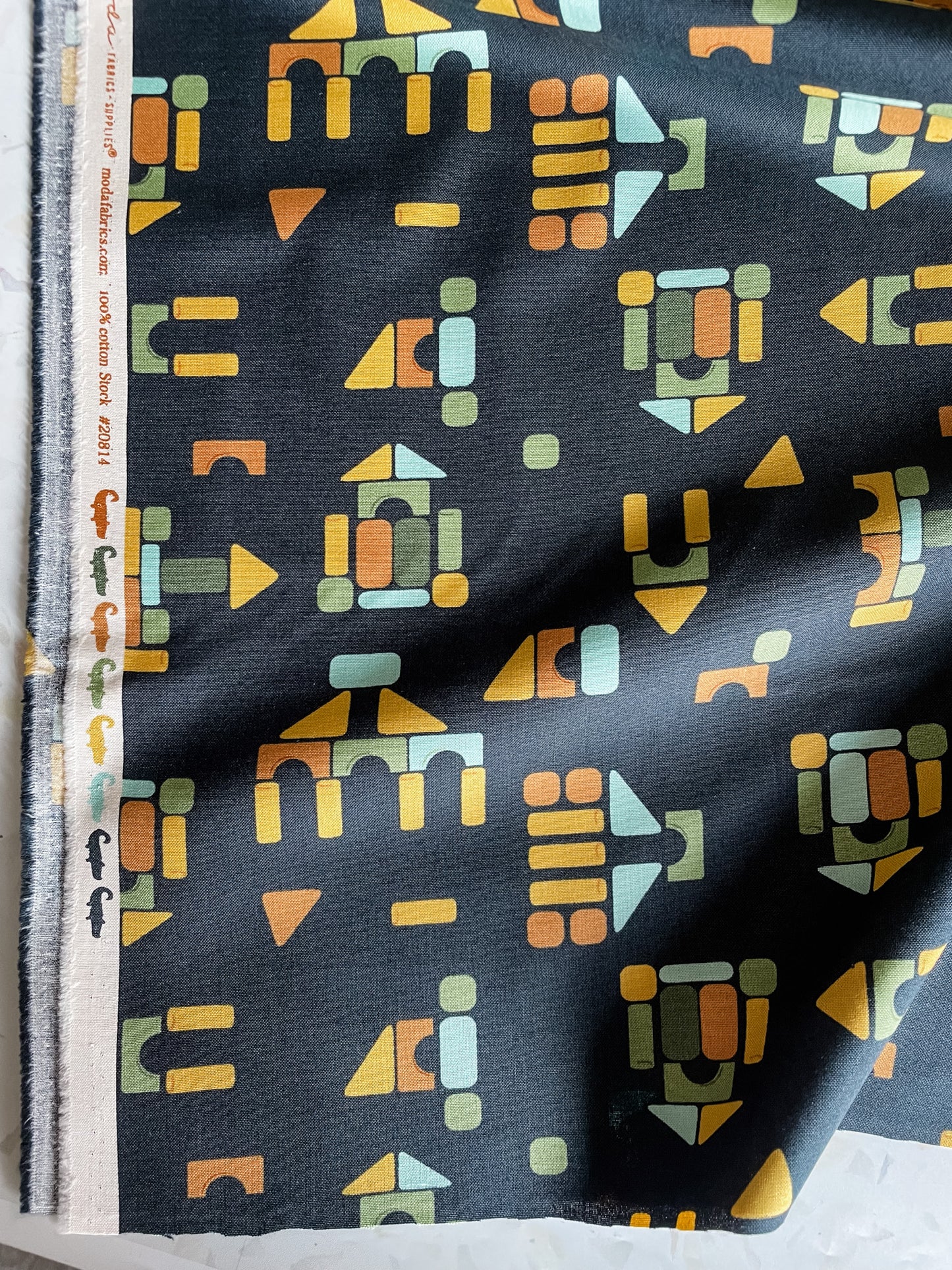 ABC XYZ Quilting Cotton – Building Blocks in Black