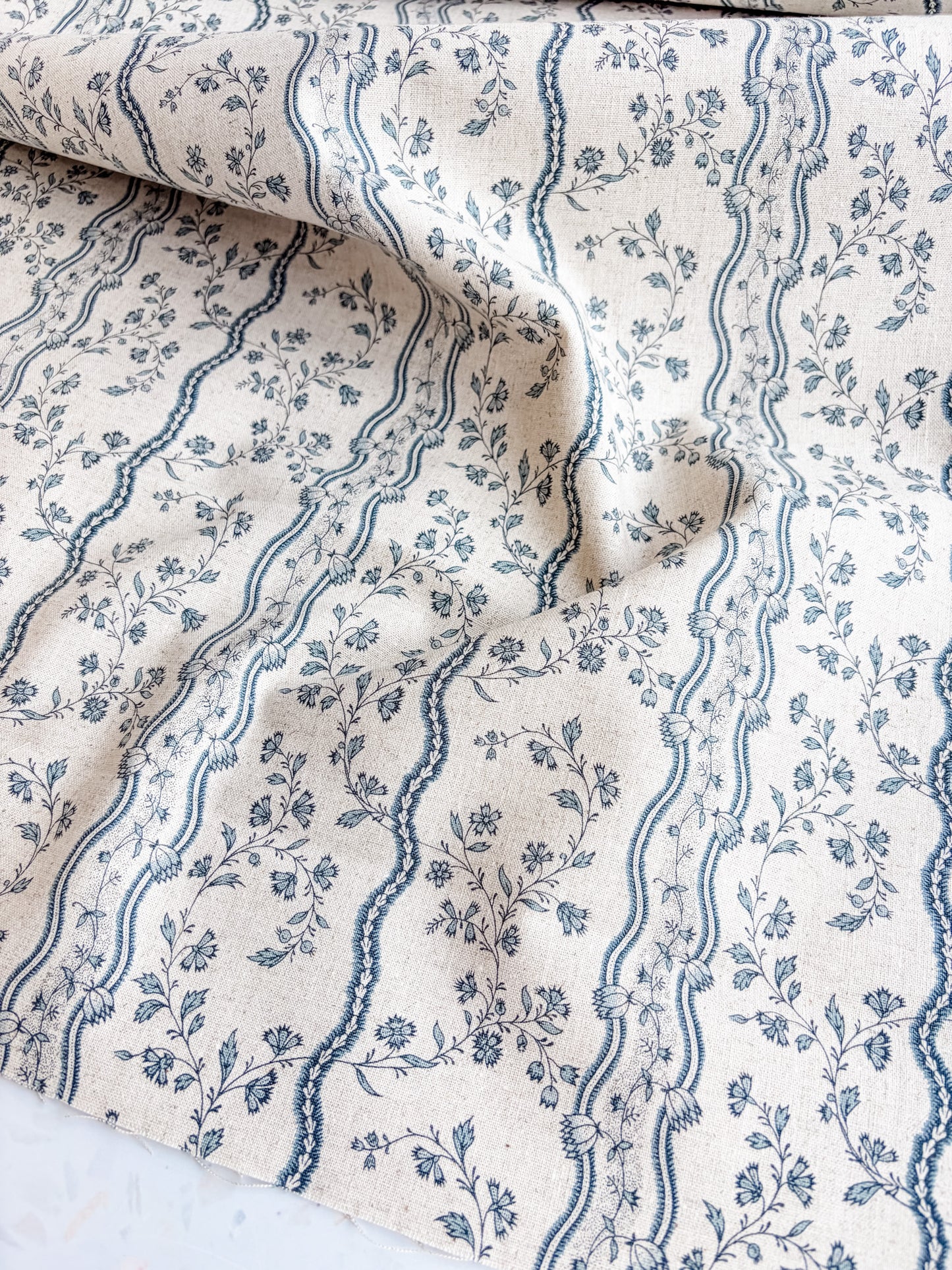 French General Fleur de Paris Mochi Linen – Floral Vines