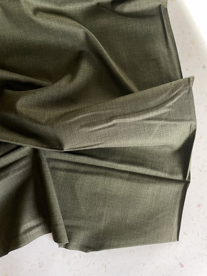 French General Quilting Cotton Solids – Fern