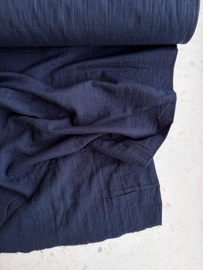 Kokka Nuno to Mono Triple-Washed Double Gauze – Navy