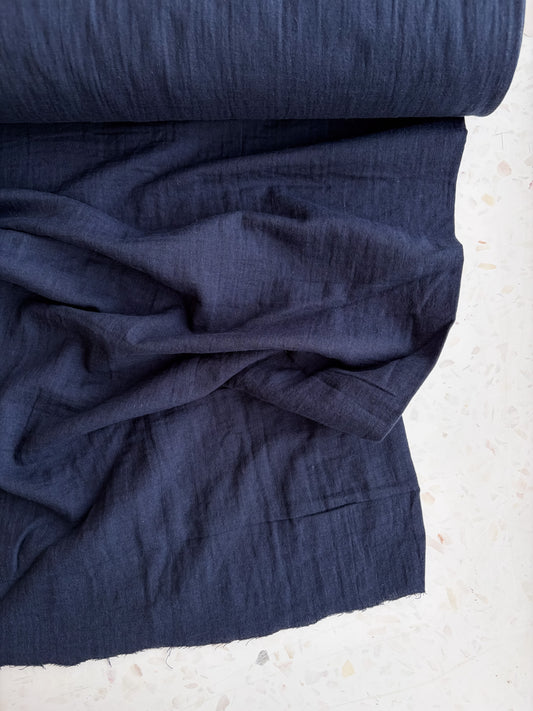 Kokka Nuno to Mono Triple-Washed Double Gauze – Navy