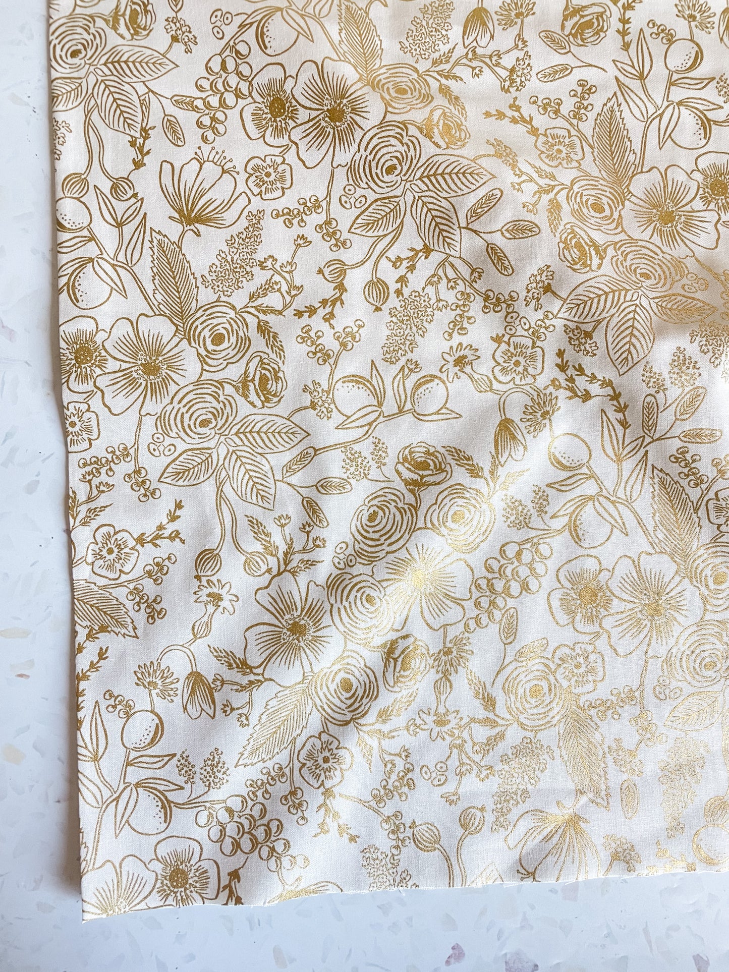 Cotton + Steel Holiday Classics – Colette in Cream Metallic