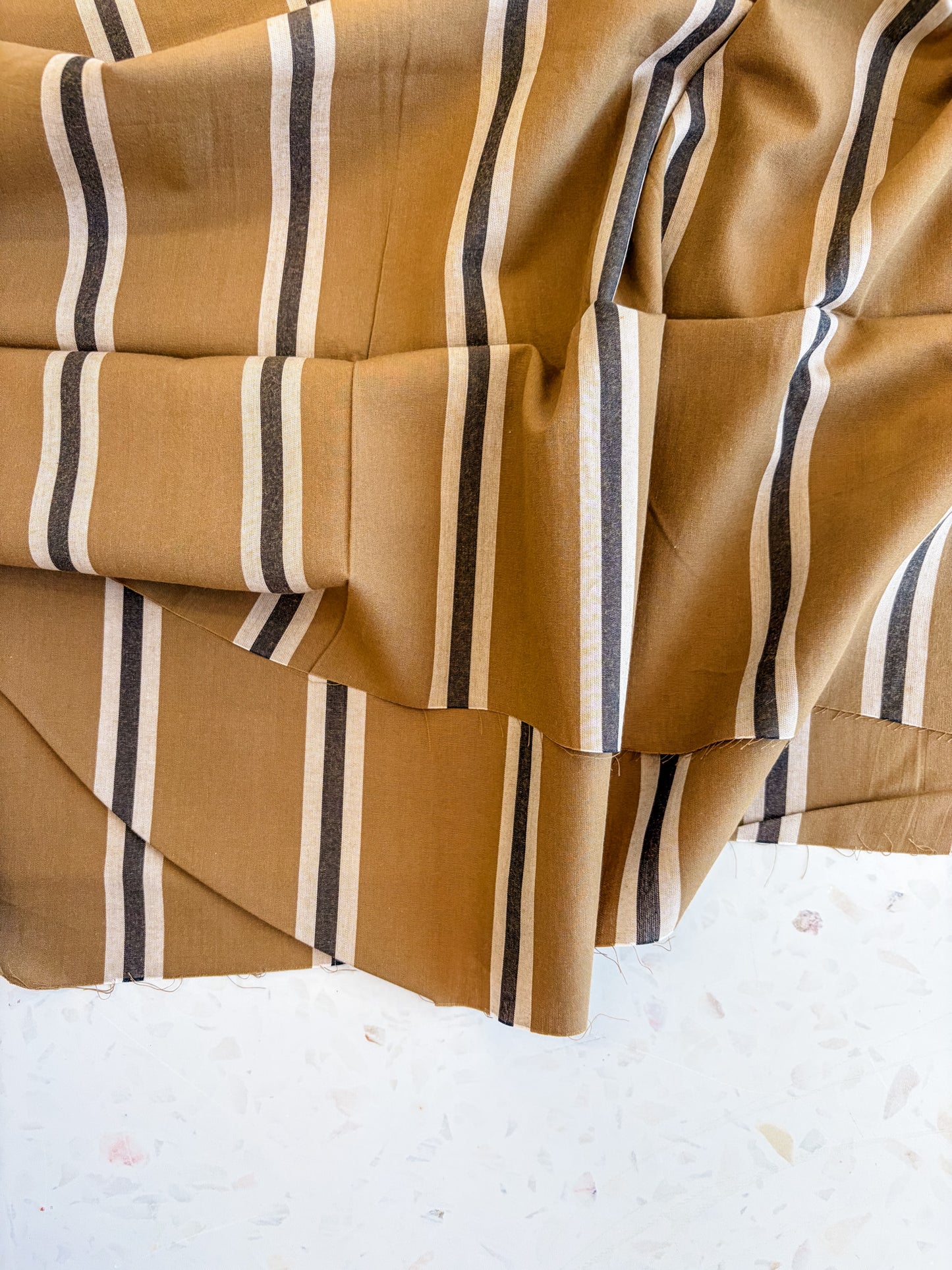 Weave Line Cotton Fabric in Iced Mocha