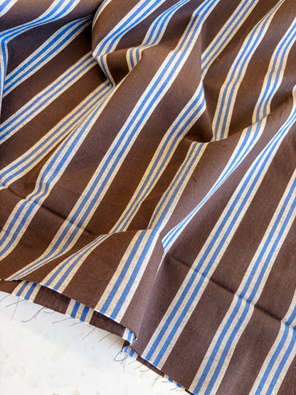 Weave Line Cotton Fabric in Oat Chocolate