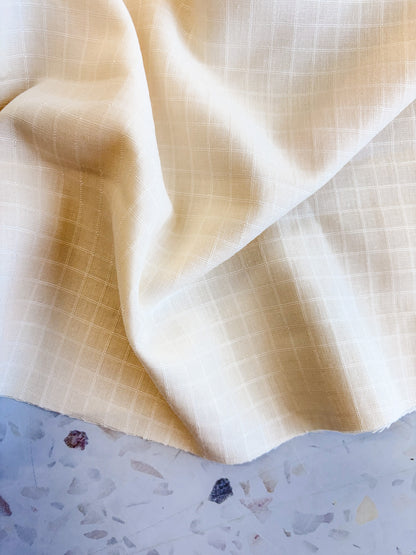 Little Tile Linen/Viscose Blend Fabric in Off-White