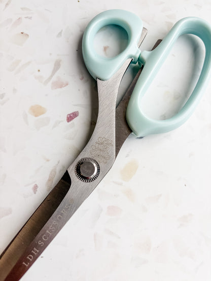 LDH Bloom Series Lightweight Fabric Scissors – 9"