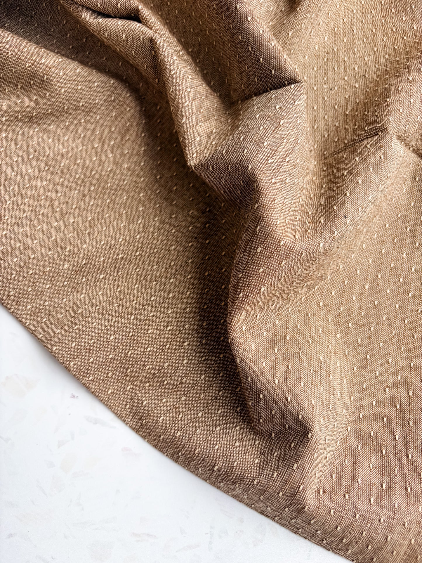 Gathering Cloth Sun Stitch in Latte