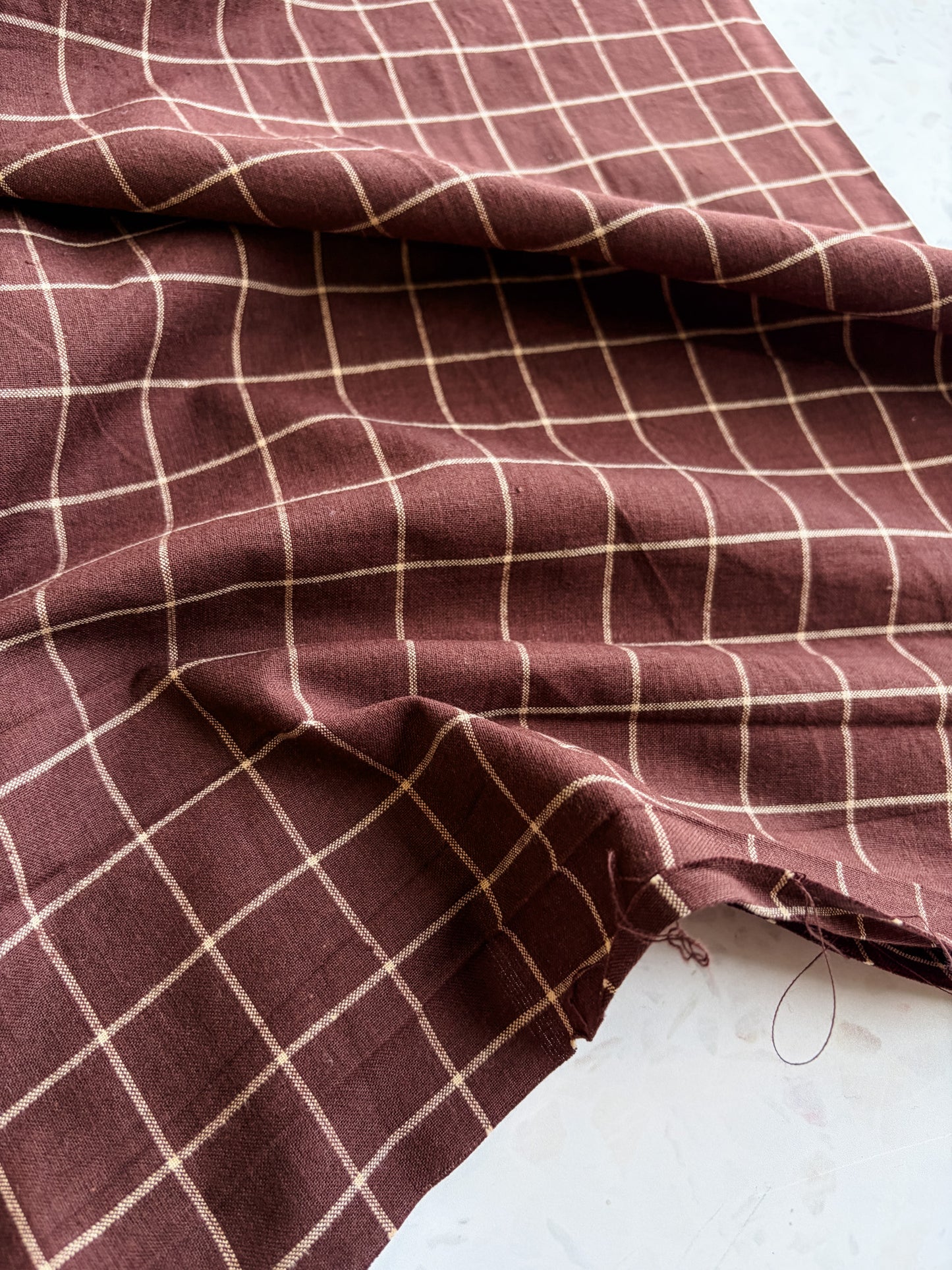 Gathering Cloth Windowpane in Mahogany