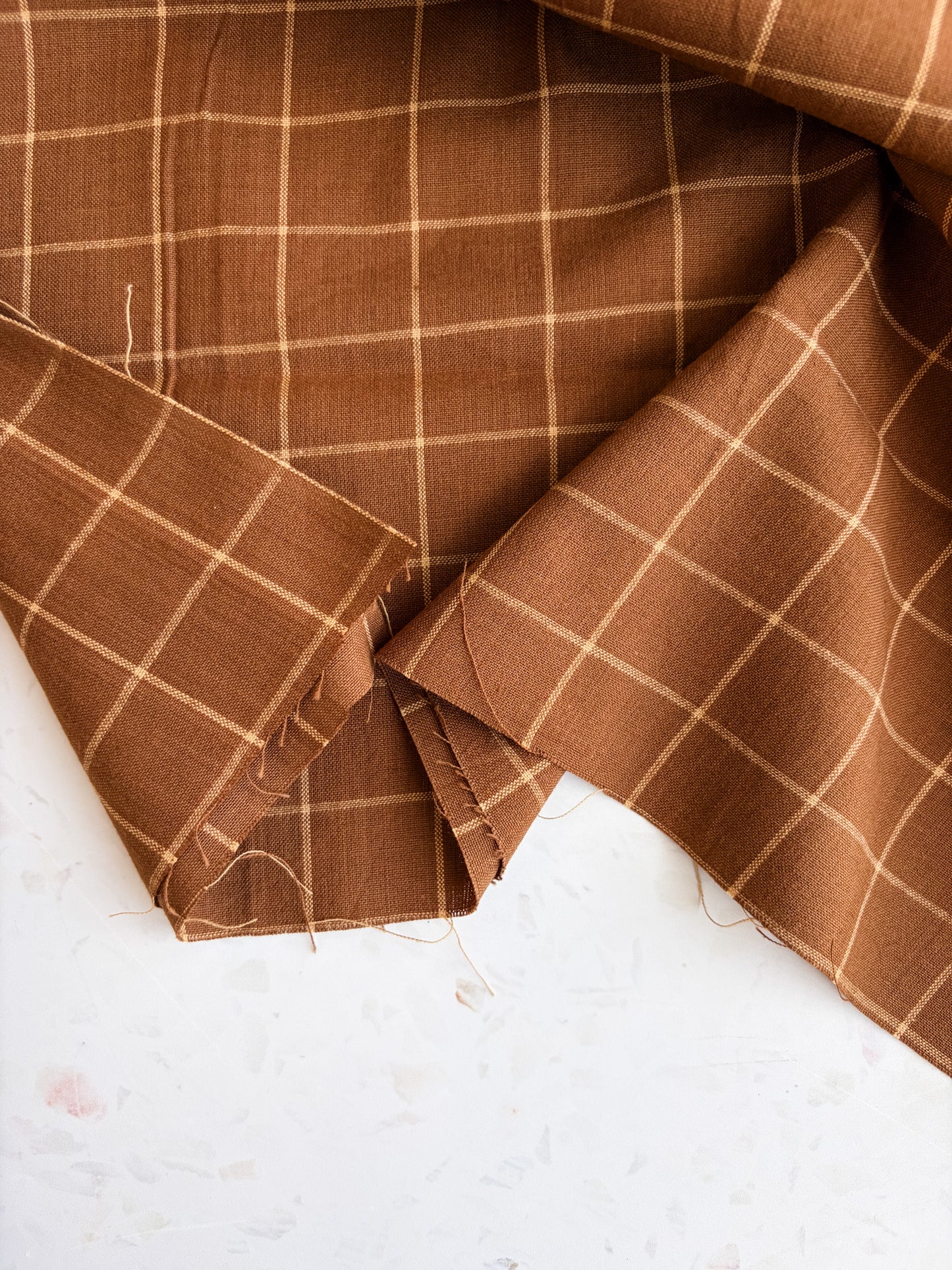 Gathering Cloth Windowpane in Bridle