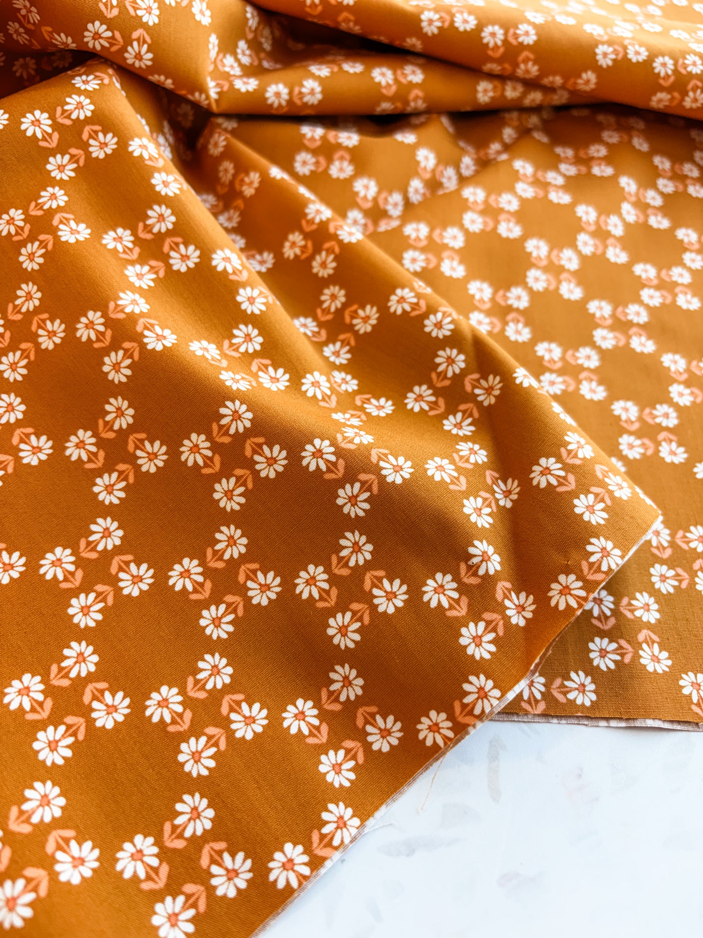 Geobloom Happy Daisy Quilting Cotton