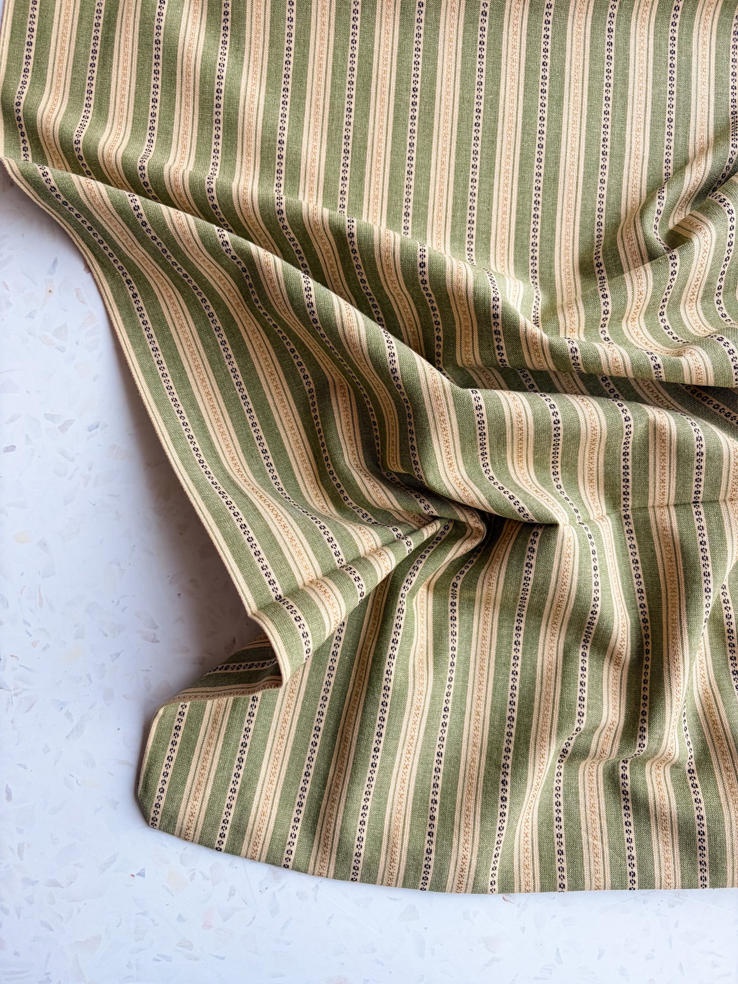 Gathering Cloth Merchant Stripe in Hedgerow