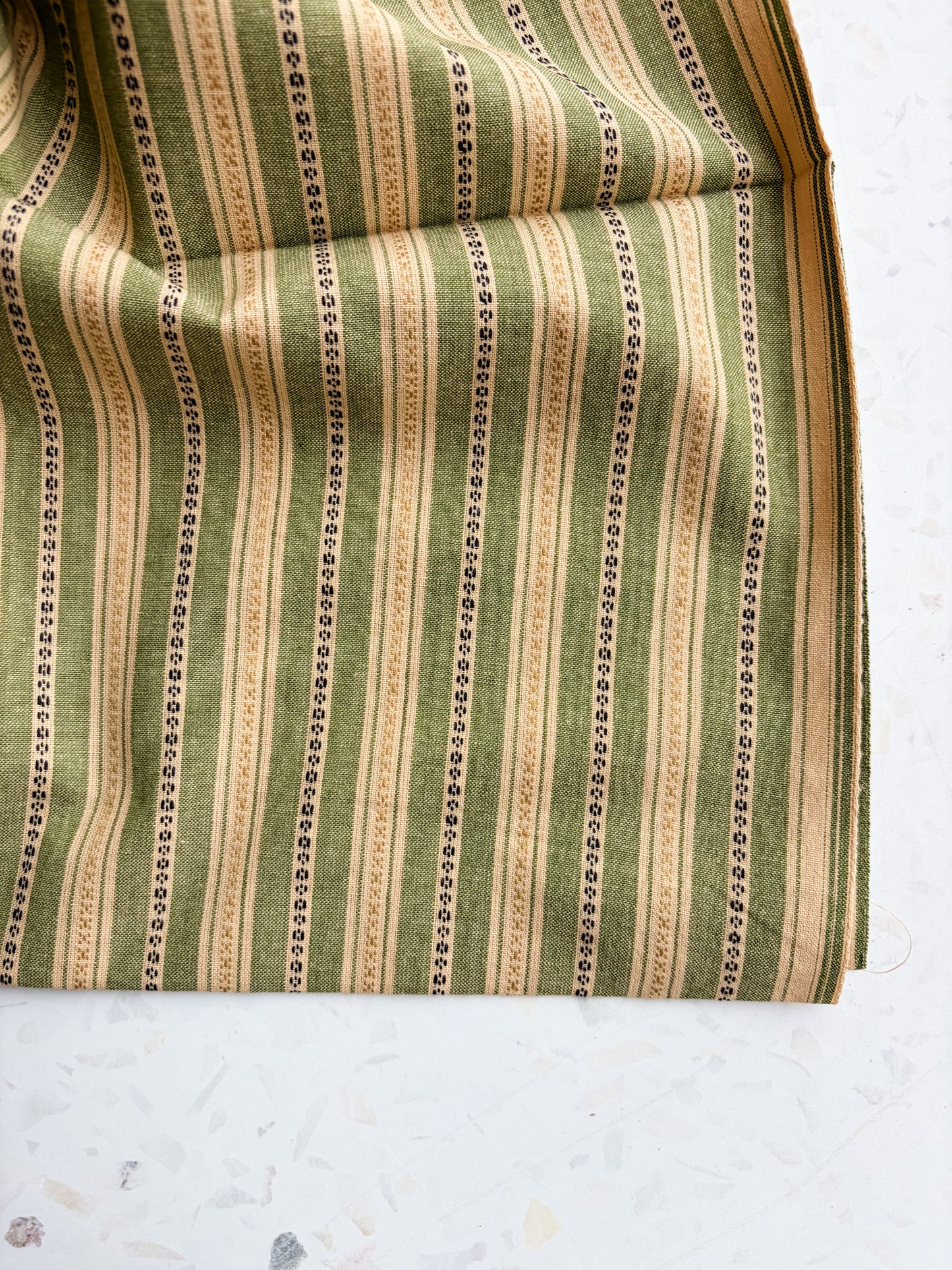 Gathering Cloth Merchant Stripe in Hedgerow