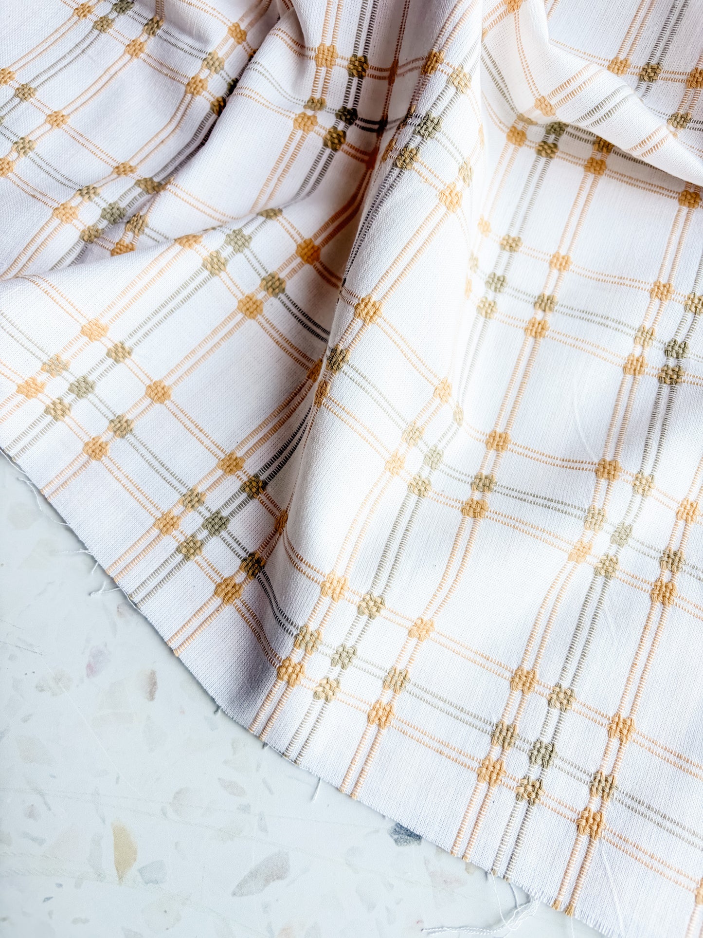 Gathering Cloth Heritage Stitch in Chamomile