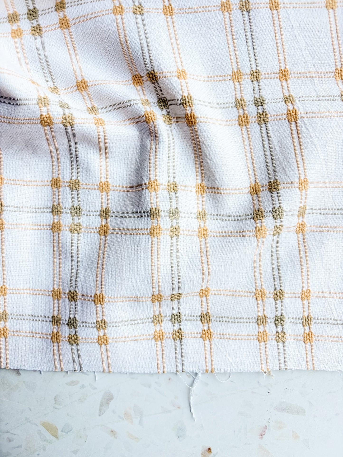 Gathering Cloth Heritage Stitch in Chamomile