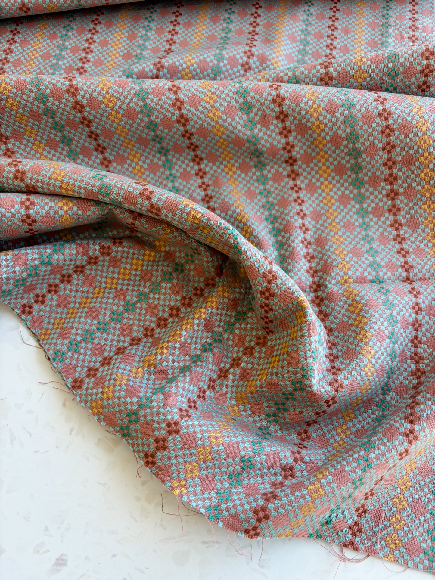 Fableism Lucky Loom – Mosaic in Hidden Spring