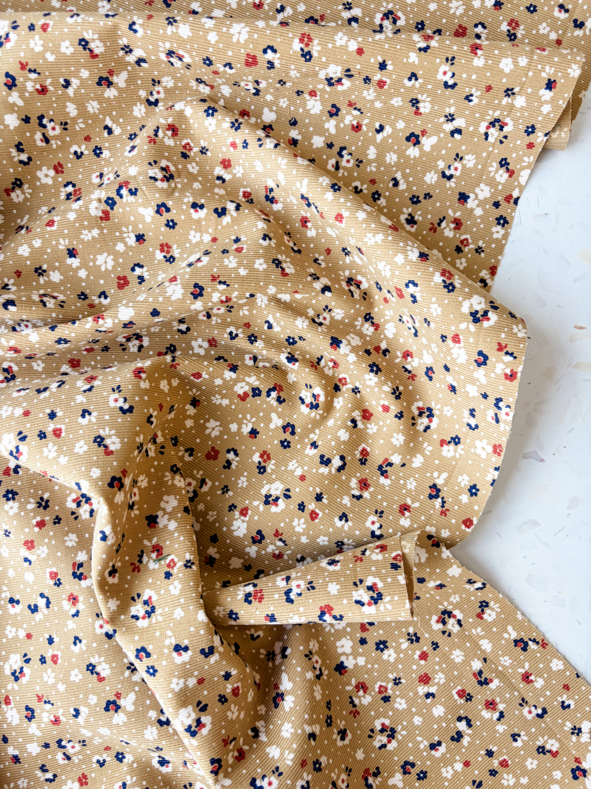 KOKKA Petite Pinwale Corduroy | Ditsy Floral in Latte