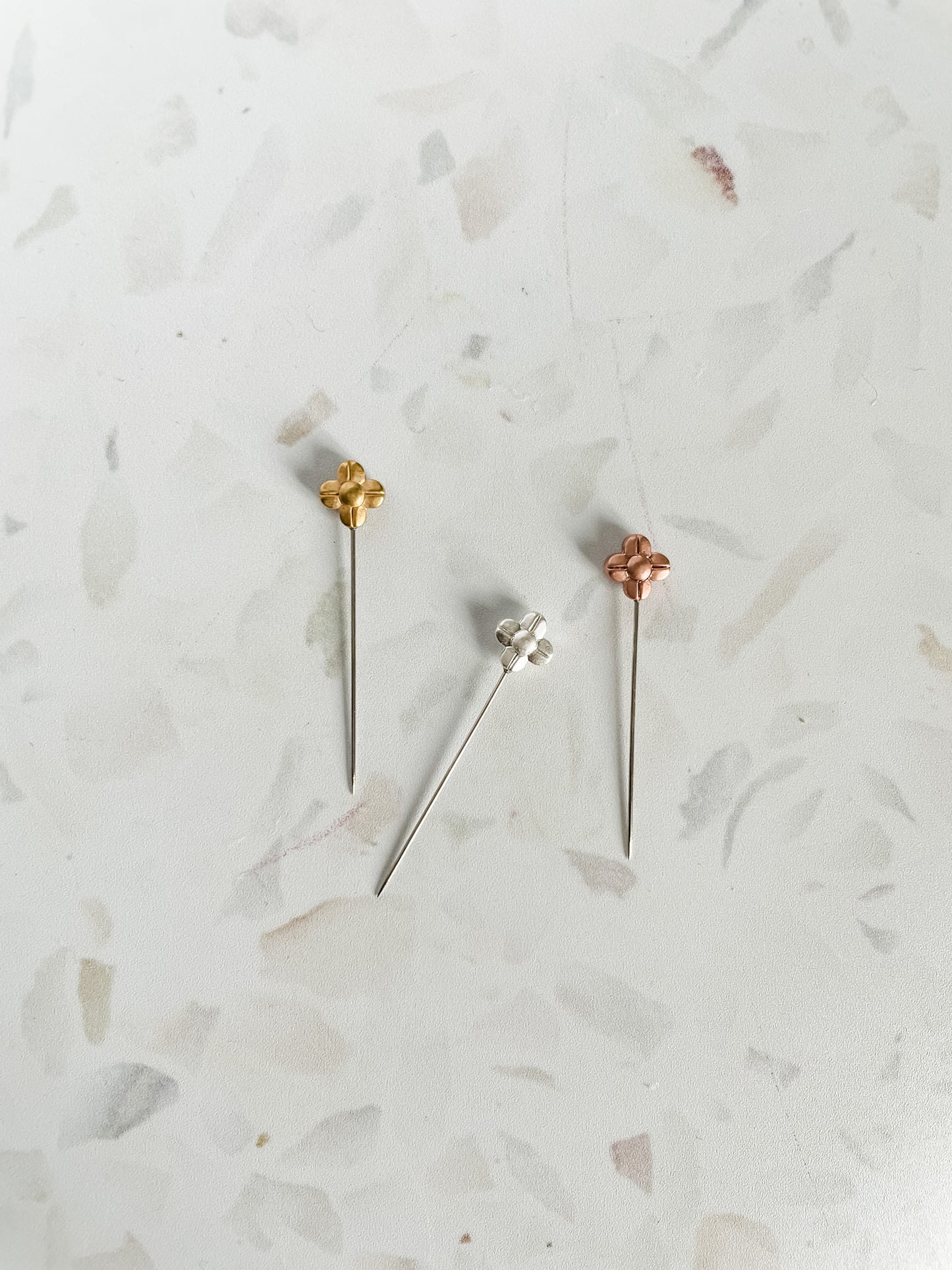 Cohana Metallic Flower Sewing Pins