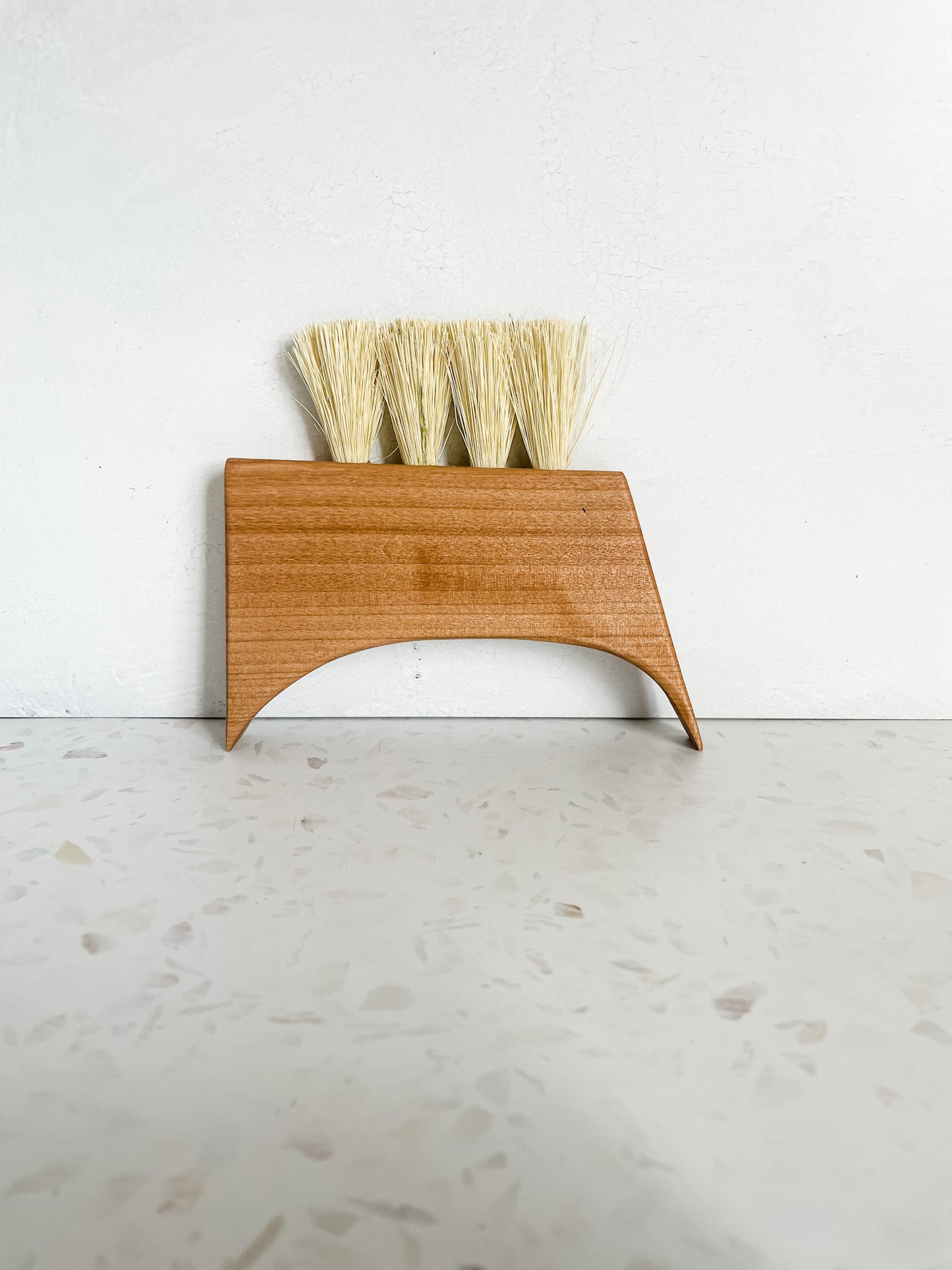 Medium Studio Brush – Valley House Woodworking